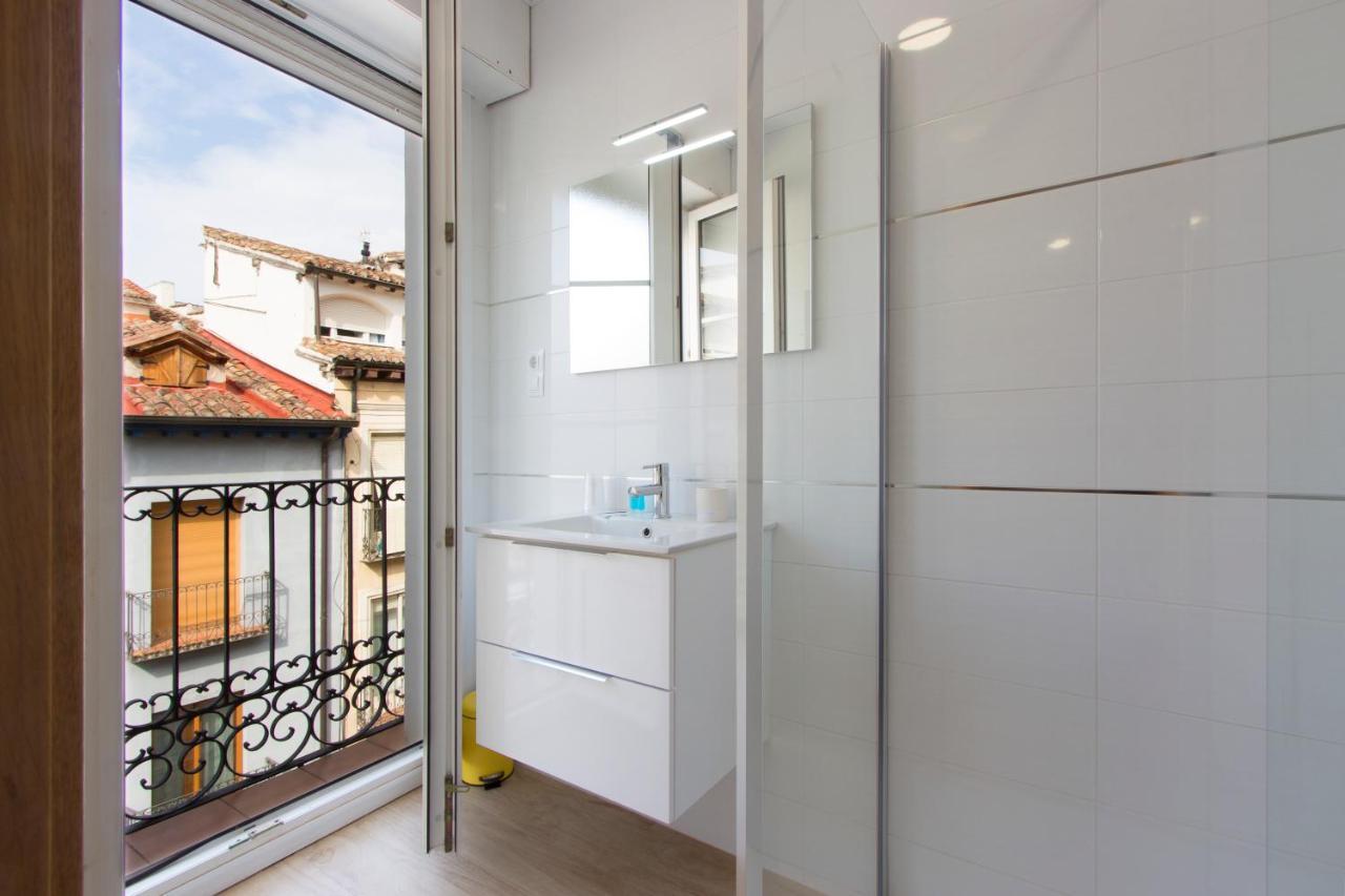 Hostal La Numantina Logroño Exterior foto